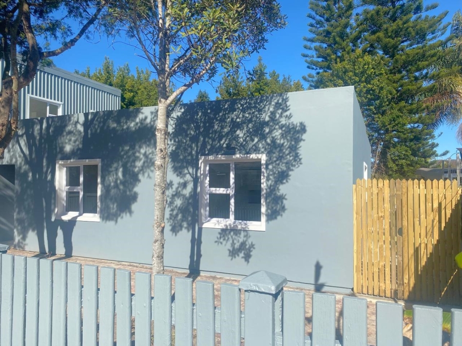 To Let 1 Bedroom Property for Rent in Knysna Central Western Cape